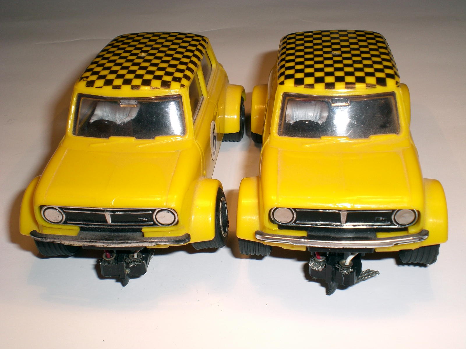 C122 yellow Typ 1 & Typ 2